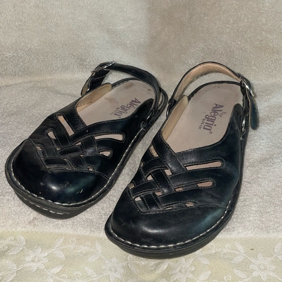 Alegria Women's Brenna Clogs Rustic Leather